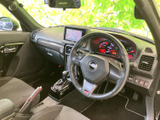 運転席からの眺めは、広々としていて開放的。操作系も視認性が高く、運転に集中できます。快適なドライビング空間を演出します。