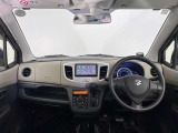 車内はルームクリーニングを実施済みです!綺麗な状態ですので、お気軽にご来店くださいね!
