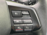 【全車速追従機能付クルーズコントロール】高速道路での長距離走行が楽に!!自動で速度を保つクルーズコントロールが、衝突軽減システムと連携し、前方の車両を感知して車間を保つように速度調節してくれます!!