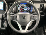 【ステアリングスイッチ】運転中、前方から目線をそらすことなく、オーディオ等の操作が可能な便利機能!安心&快適なドライブを演出してくれます♪