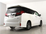 当店では、厳選された車両のみ展示しております。アルファード・ヴェルファイアに特化した専門店ならではの豊富な在庫の中から、お気に入りの一台をお探しください!