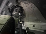 お車を安心してお乗りいただく為には、足回りの定期点検が欠かせません。サービスサポート(有償保証)では無料点検もご提供しており、安心のカーライフをお過ごしいただけるサポート体制が整っています。