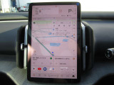 ナビゲーションはGoogleマップをオンラインで取得しているので地図データは常に最新の状態となります。また、オフラインマップ機能もあるので通信の届かない場所でも不自由なく使用することができます。