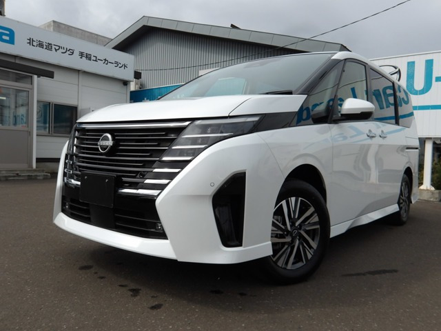 セレナ 2.0 ハイウェイスターV Vセレクション 4WD 