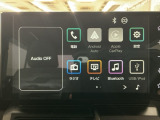 フルセグTVに、スマートフォンに接続すると音楽を聴くことができます♪もちろんFM/AMラジオもお聞きいただけますよ♪