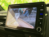 停車中にTVや動画を楽しむことができます。休憩時間や待ち時間に、エンターテイメントを満喫できますね。快適なドライブのお供に。