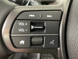 ステアリングリモコンは、運転中でも簡単に音量調整やチャンネル変更もできます!わき見運転防止にもつながるので安心です♪