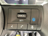 【ステアリングスイッチ】手元のボタンから、オーディオやナビなどの操作ができるので、よそ見をせずに安全に運転に集中できます!
