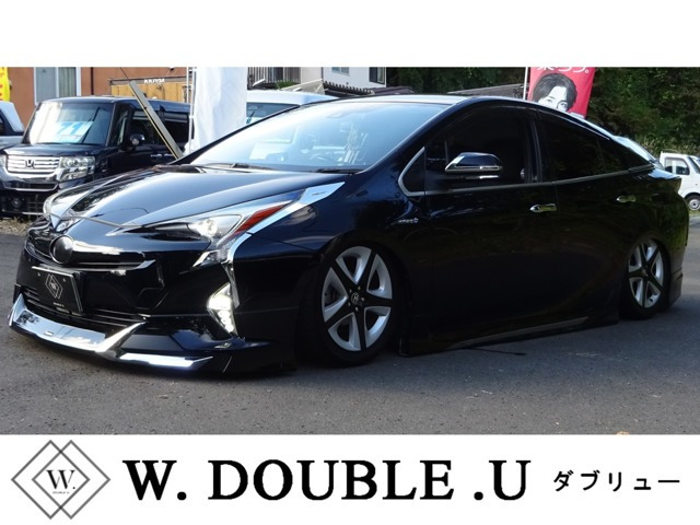 プリウス 1.8 S ツーリングセレクション E-Four 4WD 
