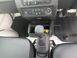 当店のお車をご覧いただきましてありがとうございます。お車についてのご質問やお見積りのご依頼、ご購入にあたってのご相談などお気軽にお問い合わせ下さい!
