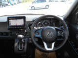 運転席周りです。