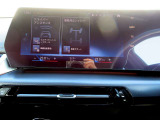 ◆iDriveを装備。操作系統をディスプレイから独立させることで、人間工学に基づいた最適な運転環境を実現しております。◆