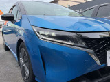 ◆◆◆アダプティブLEDヘッドライト・LEDフォグランプです。シャープな白光色のLEDランプを採用しました。
