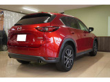 立体感のあるリアデザイン♪街中でも目を引く、存在感たっぷりのCX-5です!