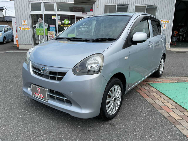 ダイハツ ミライース 