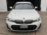 サービスにはドイツ本国と同様に教育と訓練を受け、BMWを知り尽くした「マイスターメカニック」が数多く在籍しております。納車前点検整備で、お客様に安心と安全をお届けいたします。