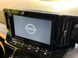 【純正10型ナビ】人気の純正ナビを装備。オーディオ機能も充実しており、Bluetooth接続すればお持ちのスマホやMP3プレイヤーの音楽を再生可能!毎日の運転がさらに楽しくなります!!
