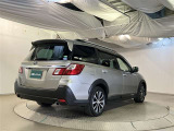 当社で購入していただいた全てのお車は、点検・整備してからのご納車となります。