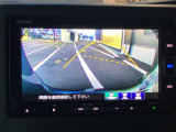 【ナビゲーション】純正メモリーナビ(VXM-214VFi)を装備しております。リンクアップフリー対応・ブルートゥース・USB対応・デジタルTV・DVD/CDプレーヤー・バックカメラ付きです。