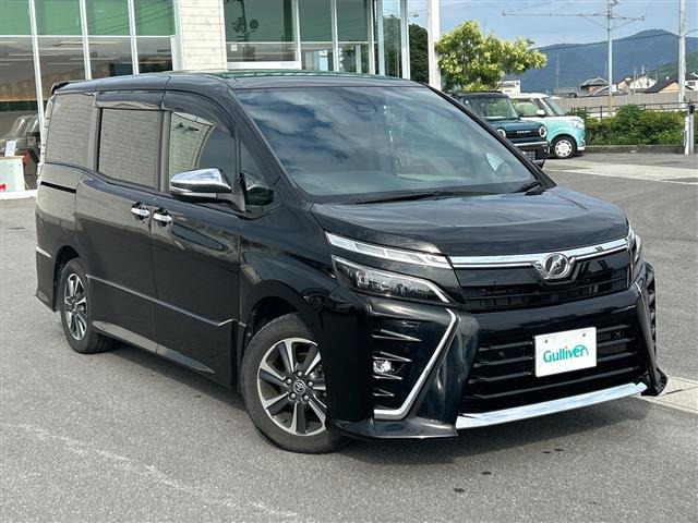 ヴォクシー 2.0 ZS 煌II 修復歴無し