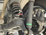 お車を安心してお乗りいただく為には、足回りの定期点検が欠かせません。サービスサポート(有償保証)では無料点検もご提供しており、安心のカーライフをお過ごしいただけるサポート体制が整っています。