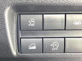 【パワースライドドア】スマートキーや運転席のスイッチでスライドドアの開閉が可能♪電動だから力を入れてドアを開ける必要が無く、小さいお子様でも、重い荷物を持っている時もラクに開け閉めできます♪