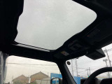 自社工場完備ですので車検、点検、修理、板金などすべてお任せください。タイヤ、オーディオなどの販売もさせて頂いております。是非、ご相談ください。