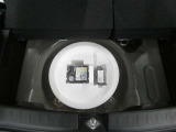 パンク修理キット付きです!車に常時装備することで、もしもの時の備えとしてすごく安心です♪
