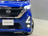 【LEDヘッドランプ】ハロゲンヘッドランプの約2倍の明るさ!夜の運転も安心です!