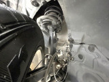 お車を安心してお乗りいただく為には、足回りの定期点検が欠かせません。サービスサポート(有償保証)では無料点検もご提供しており、安心のカーライフをお過ごしいただけるサポート体制が整っています。