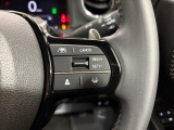 Hondaセンシングの機能のひとつ、アダプティブクルーズコントロール付!アクセルから足を離しても設定したスピードと前車との車間を保ち走行してくれます!車線維持もアシスト☆高速道路で疲労軽減ですね☆