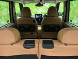 後方確認を容易にするバックモニターが搭載。安全な駐車操作をサポートし、狭い場所でもスムーズに駐車できます。
