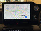 10.5インチディスプレイオーディオ フルセグTV視聴可能で、大きな見やすい画面で遠くへお出掛けの際にも安心です。