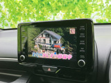 停車中なら、TVやビデオコンテンツをお楽しみいただけます。長距離移動や休憩時に、リラックスした時間をお過ごしください。