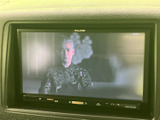 停車中にTVを楽しめる機能が搭載されています。休憩時間に番組を視聴してリフレッシュできます。移動の時間を有効活用しましょう。