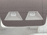【スマートアシスト】走行中に前方の車両等を認識し、衝突しそうな時は警報とブレーキで衝突回避と被害軽減をアシスト。より安全にドライブをお楽しみいただけます。