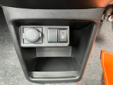 [運転席シートヒーター]じんわり温まるうれしい機能◎エアコンの風が少し苦手の方も安心