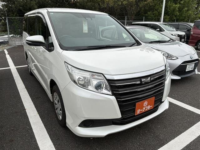 トヨタ ノア 