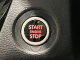 【プッシュ式エンジン】プッシュ式エンジンスタートでブレーキを踏んでボタンを押すだけでエンジン始動がスムーズ!!鍵をカバンに入れているだけでエンジンの始動が可能★とても便利な機能です