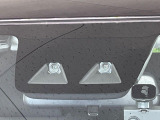 【トヨタセーフティセンス】走行中に前方の車両等を認識し、衝突しそうな時は警報とブレーキで衝突回避と被害軽減をアシスト。より安全にドライブをお楽しみいただけます。