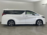 ◆北は北海道から南は沖縄まで、ご購入いただいたお車は全国にご納車が可能です!お電話、メール、動画などでリモートでお車のご案内も可能です!親切、丁寧に対応させて頂きますのでお気軽にご相談ください!