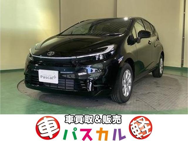アクア  1.5 Z E-Four 4WD