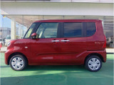 外装に目立つようなキズや凹みはみられず状態良く保たれていますが、中古車なので全くの無キズということはありません。外装の状態につきましては実車にてご確認をお願いします。