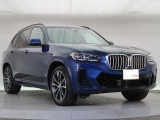 一目で伝わるBMW特有のスポーティーなプロポーションは、BMWの走行性能を生み出すのに欠かせない要因の一つです。細部まで拘りぬいたお車をぜひ一度ご覧ください!
