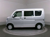 選ぶならトヨタの安心U-Car・トヨタ認定中古車。※ボディカラー及び内装色は、画像の色と実際の色が異なって見える場合がございます。