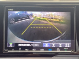 バックモニター付きで、車庫入れやバック時の後方確認をしっかりサポート。モニターに映し出される映像で死角も確認しやすく、狭い場所での駐車や後退時の操作をより安心して行えます。