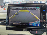 バックカメラの表示に対応しています。