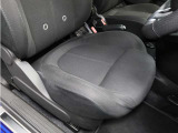 禁煙車ですので焦げや臭いなどはございません。気持良くお乗り頂けます。