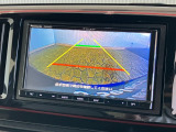 【バックカメラ】リバースにするだけで映ります、後方の安全確認や、狭い駐車場での車庫入れ、雨の日や夜間など視界の悪い時に便利です!安全にバックする為には欠かせない装備です。
