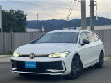 【中古車情報】フォルクスワーゲン パサート eハイブリッド Rライン  の中古車詳細（走行距離：1.3万km、カラー：ホワイト、販売地域：京都府久世郡久御山町）